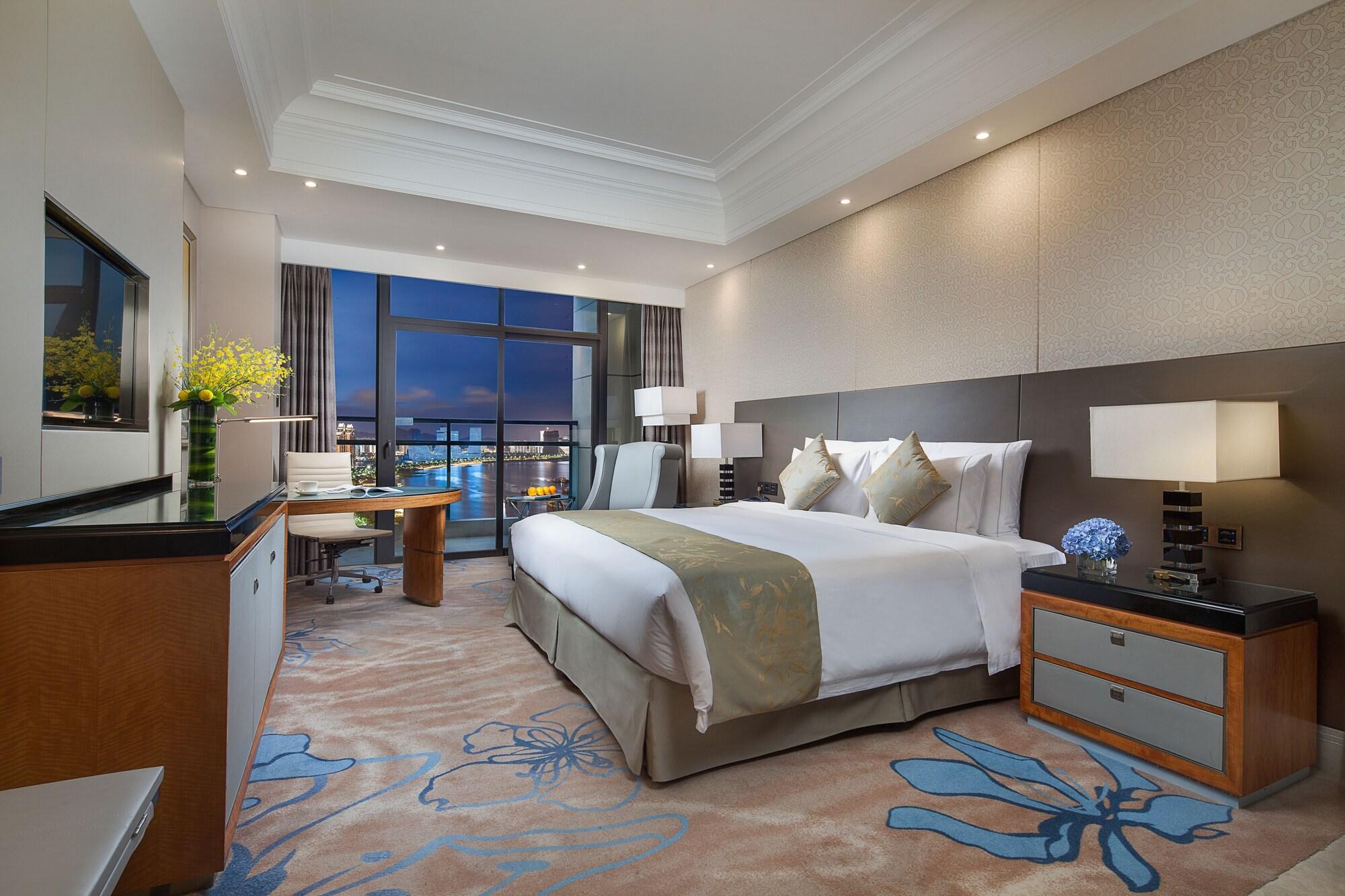 Wyndham Grand Xiamen Haicang Exterior photo