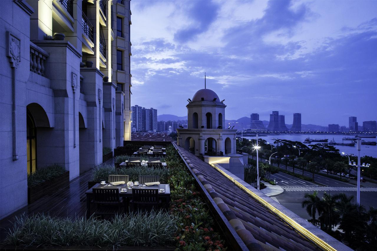 Wyndham Grand Xiamen Haicang Exterior photo
